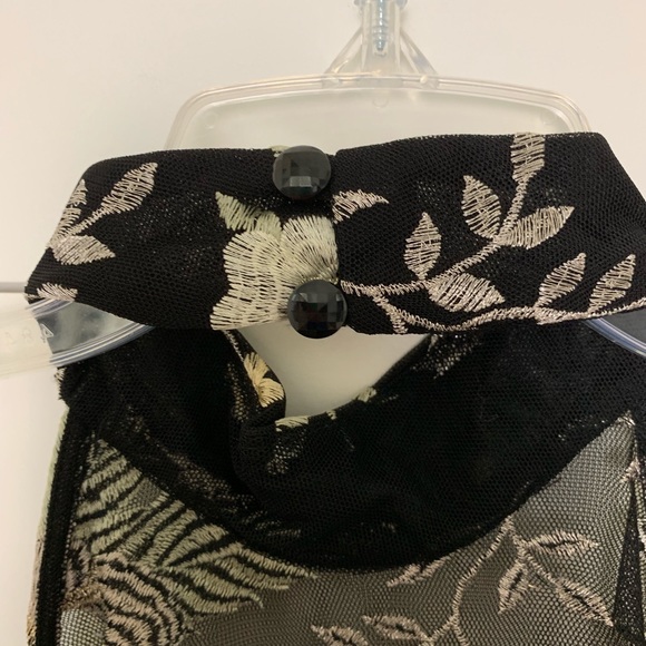 Cache black sheer floral embroidered halter top - Picture 7 of 7